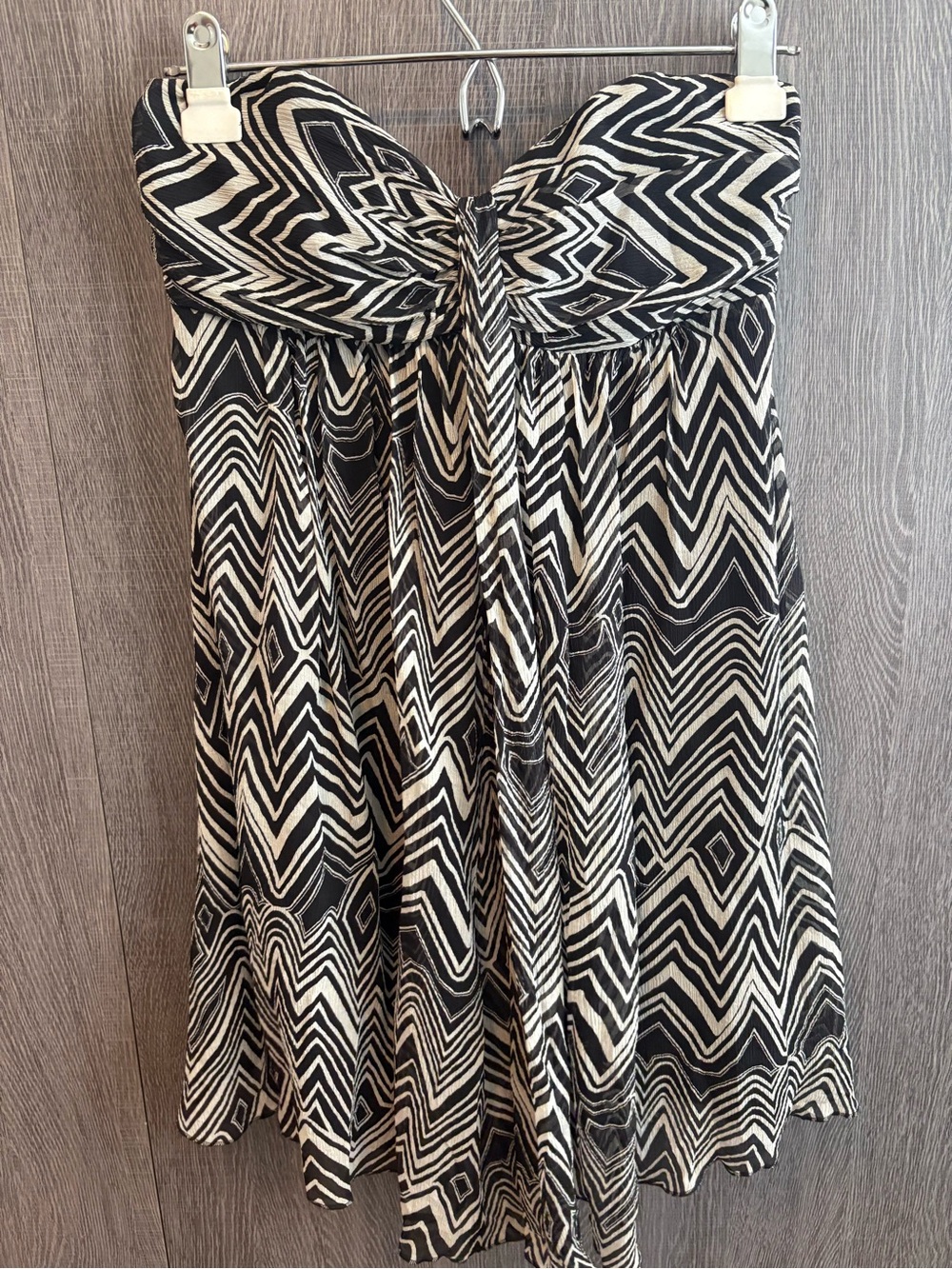 Express Black & White Silk Strapless Geometric Dress